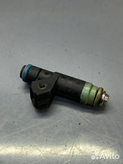 Топливная форсунка Geely Mk 2010