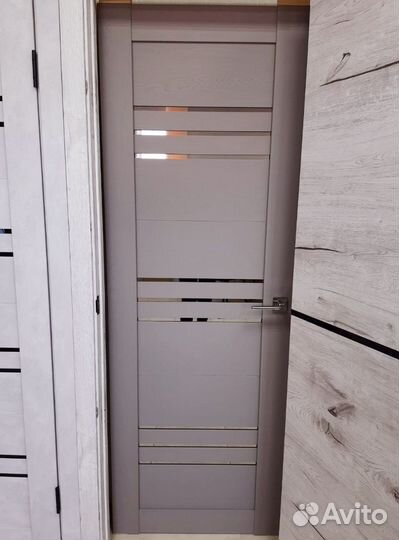 Дверь межкомнатная с коробкой