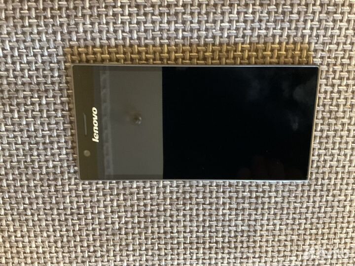 Lenovo K900, 2/16 ГБ