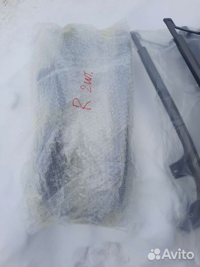 Рамка фары под габарит Hino Ranger (Тайвань)