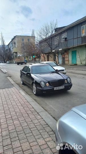 Салон мерседес 210