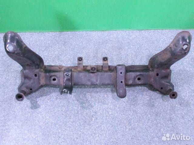 Подрамник Mazda Bongo Friendee95-05 4WD