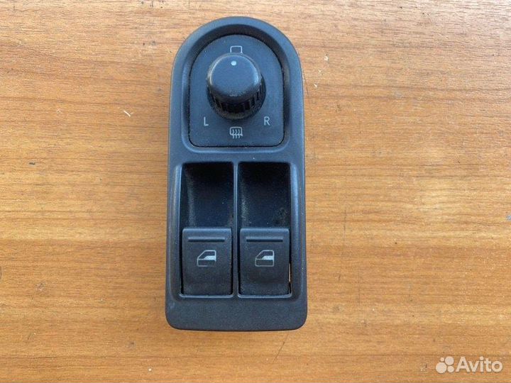 Блок управления зеркалами Wv Transporter T5 ахd