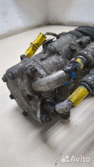 Компрессор кондиционера Peugeot 307