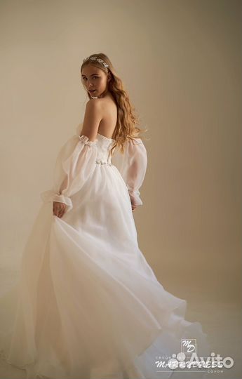 Свадебное платье минимализм