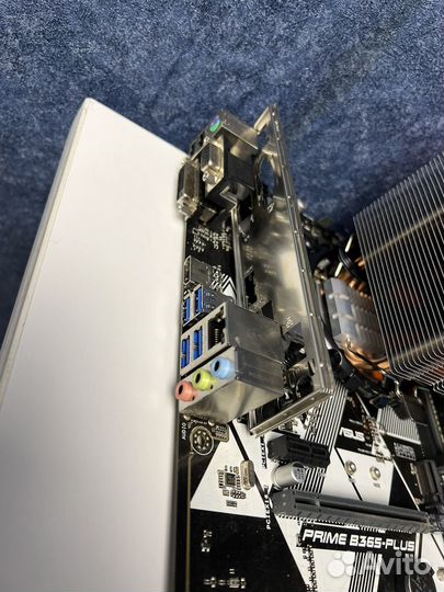 Комплект i5-9400f / B365 / 16GB / Кулер