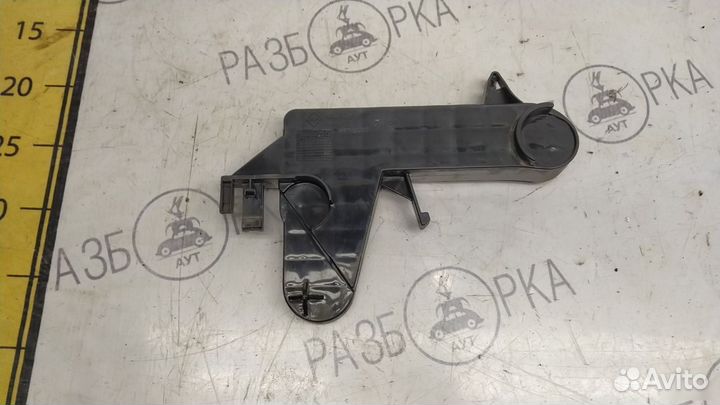 Кронштейн стеклоподъемника Renault Megane