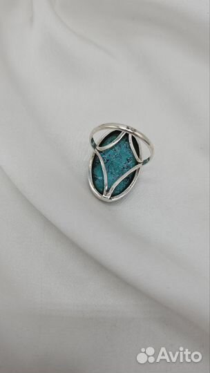 Кольцо овальная иск. бирюза р.19
