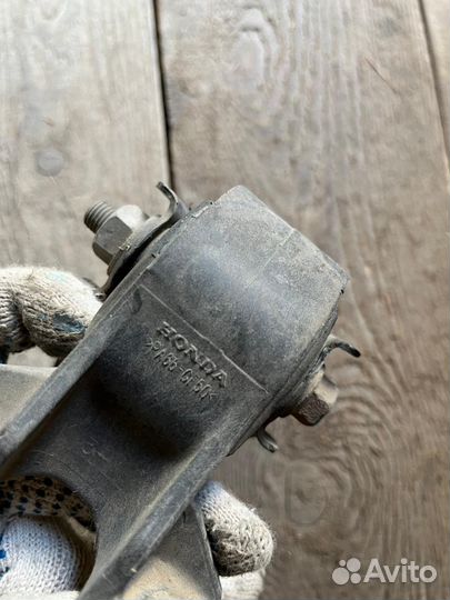 Кронштейн заднего редуктора хонда cr-v 4