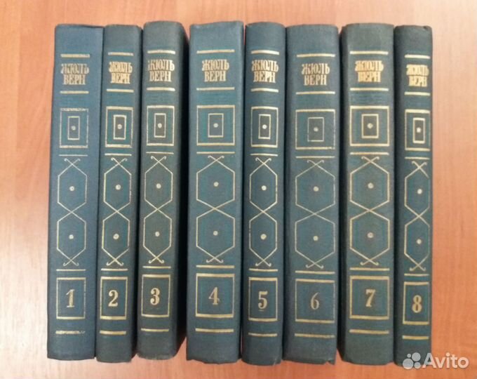 Продаются книги 