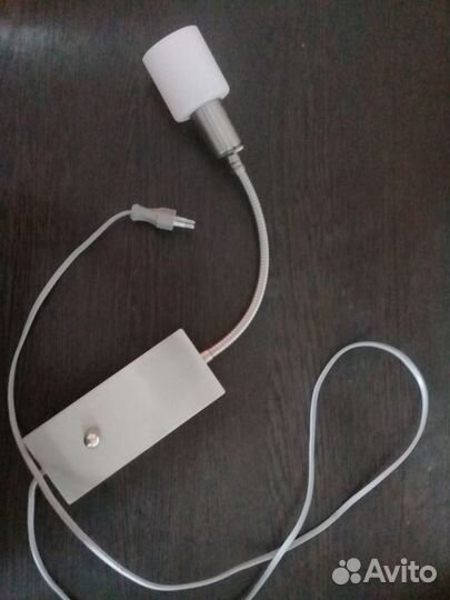 Светильник настольный с регулятором