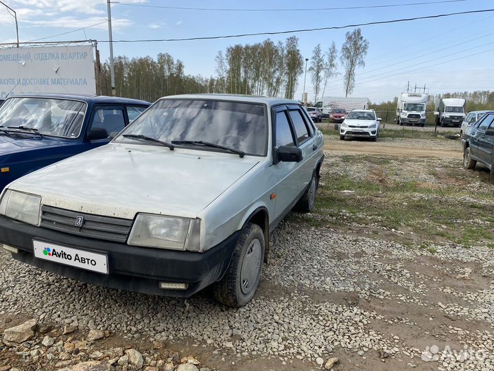 ВАЗ 21099 1.5 МТ, 2000, 137 000 км