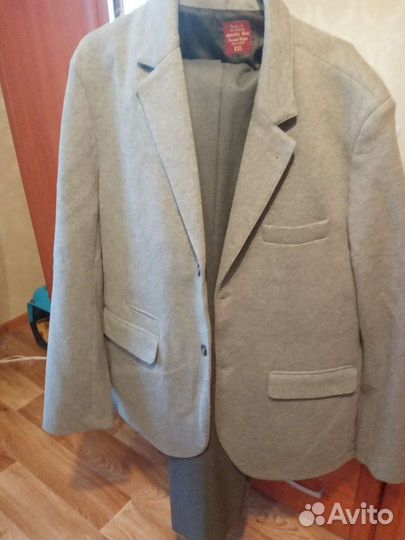 Мужской классический костюм