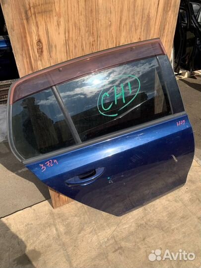 Правая задняя дверь Фольксваген Гольф 6 хэтчбек