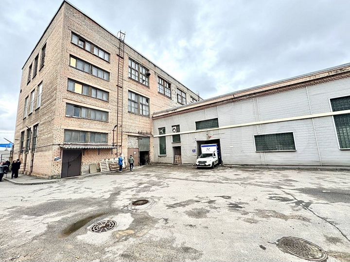 Собственник. Груз. Лифт. С/У. 1070 м² Цех сборки