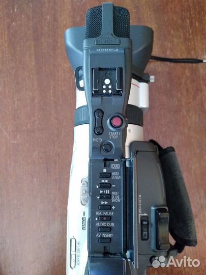 Видеокамера canon трехматричная 3CCD