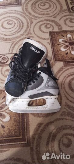 Коньки хоккейные