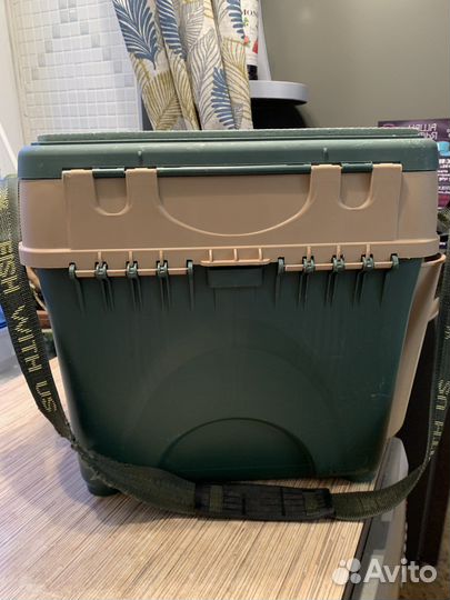 Зимний рыболовный ящик