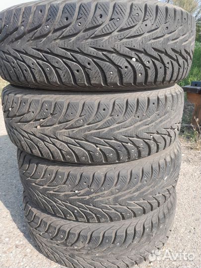 Yokohama Ice Guard Stud IG55 185/65 R14 90T
