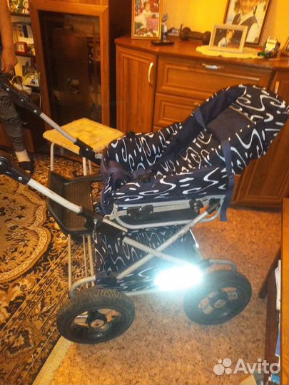 Продам детскую коляску