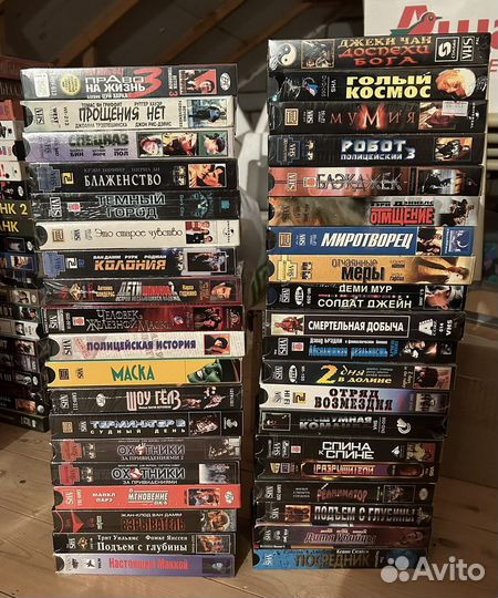 Коллекция видеокассет кассет VHS фильмы