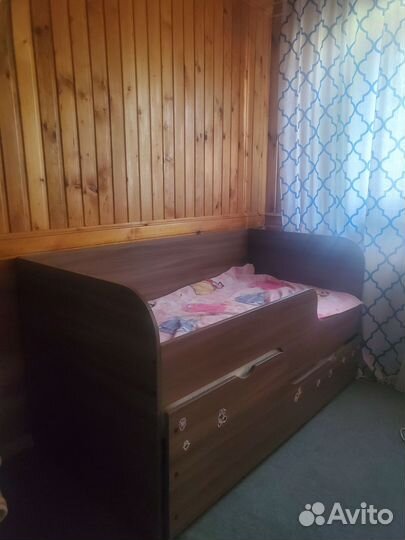 Детская двухярусная кровать