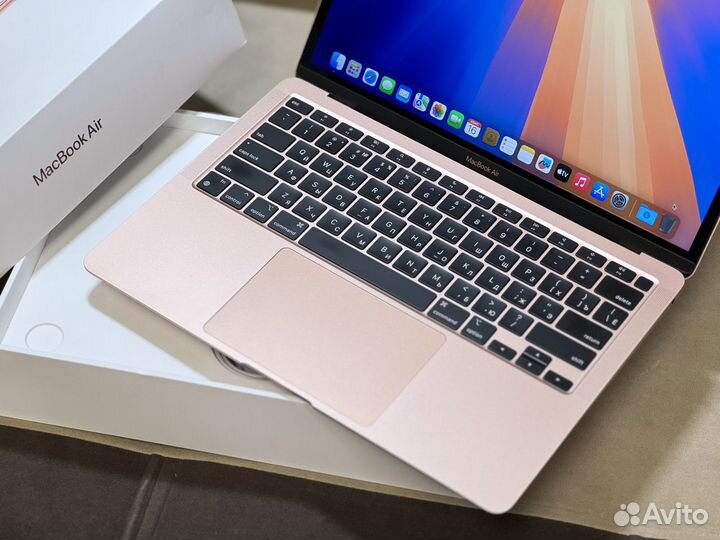 Apple MacBook Air 13 M1 2022