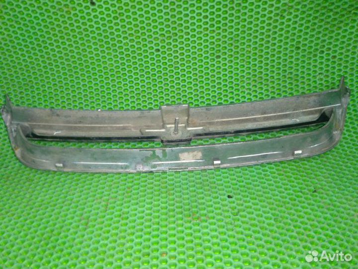 Решетка радиатора Chevrolet Rezzo A16DMS 2008