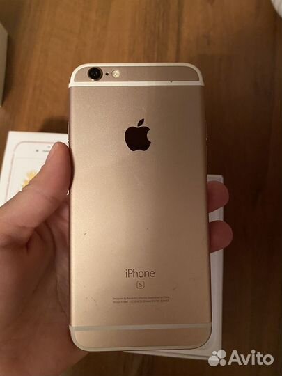 iPhone 6S, 64 ГБ