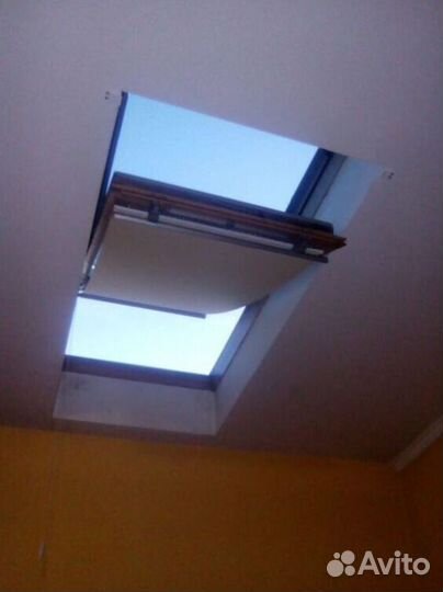 Горизонтальные жалюзи U95692-E2731