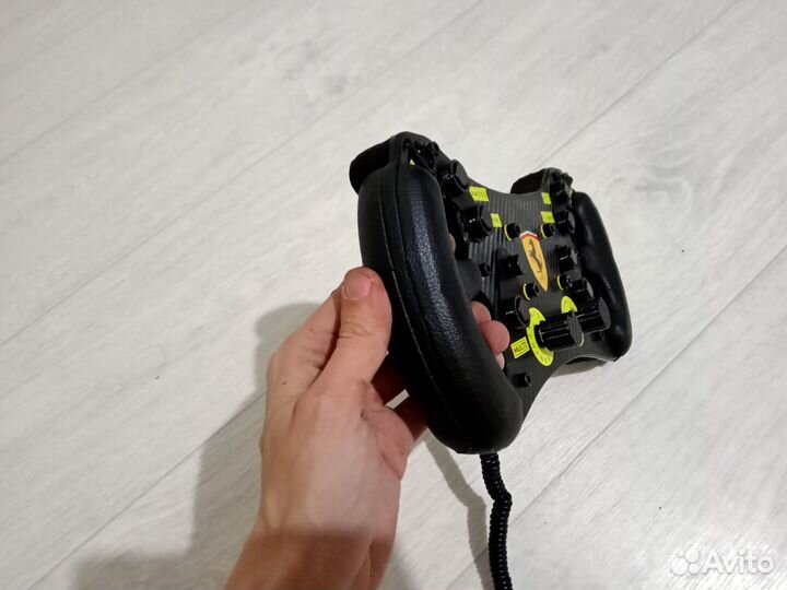 Руль штурвал Logitech Thrustmaster moza Simagic