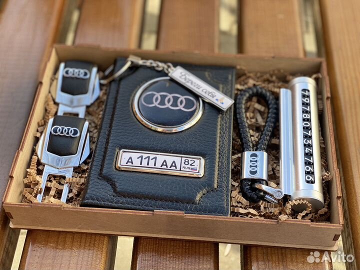 Подарочный набор. Обложка для документов