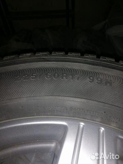 R17 Kumho 722 225/60, PCD 5x114.3 DIA 67.1