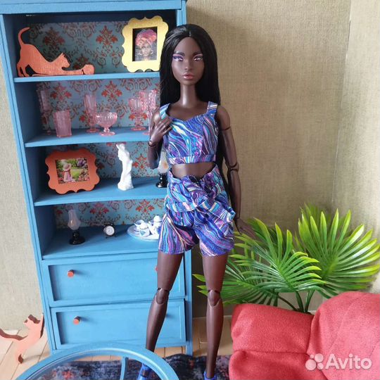 Кукла Барби