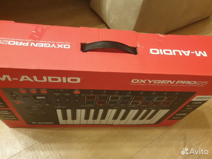 Миди клавиатура M-Audio Oxygen Pro 25 новая