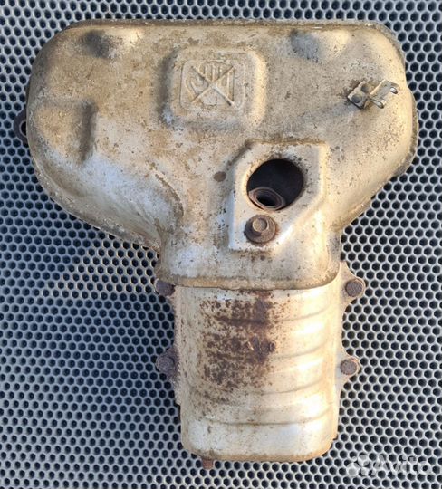 Выпускной коллектор Mitsubishi Lancer 9