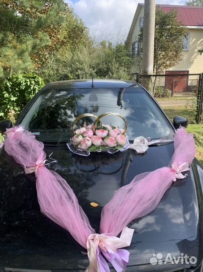 Кольца на машину свадебные