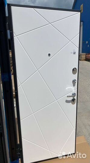 Дверь входная Монтана велюр