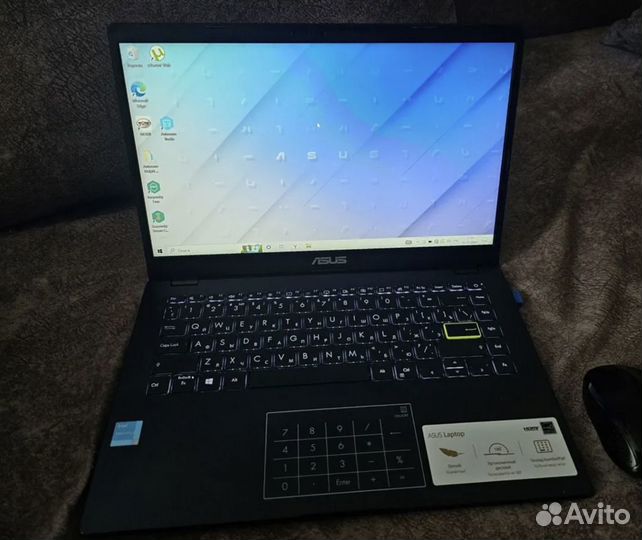 Ультрабук FullHD 4x2ghz 256ssd 4ddr4 Asus VivoBook