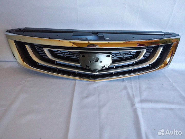 6013003800 Решетка полная комплектация Geely Atlas