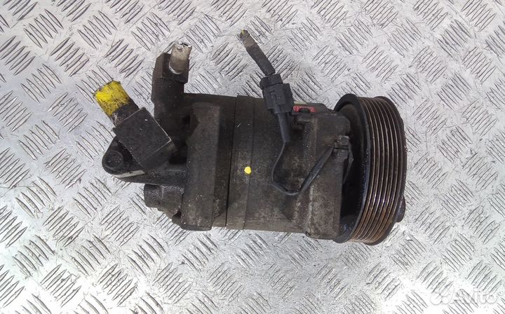 Компрессор системы кондиционирования Nissan Pathfi