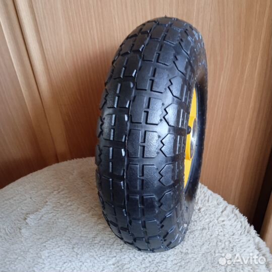 Колесо для садовой тачки