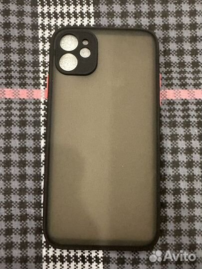 Чехол на iPhone 11