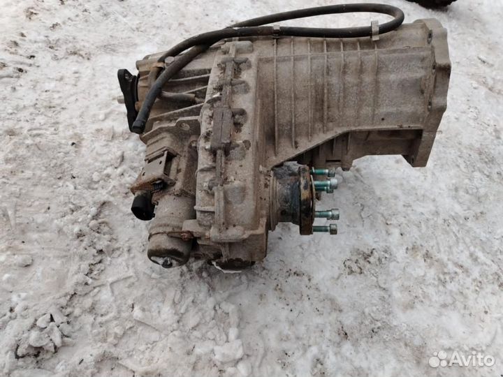 Раздаточная коробка Volkswagen Touareg 7L AXQ 2004