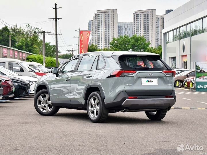 Toyota RAV4 2.0 CVT, 2022