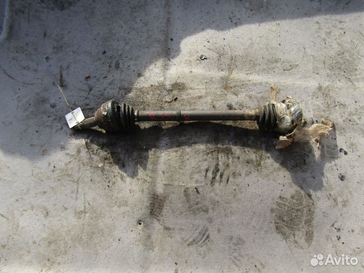 Привод правый Ауди 100 44 кузов c3 1.8 МКПП