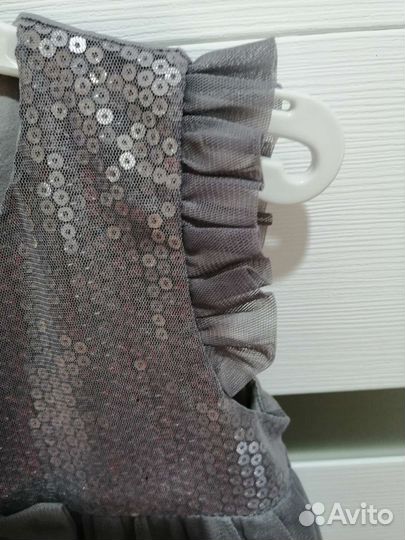 Платье для девочки нарядное