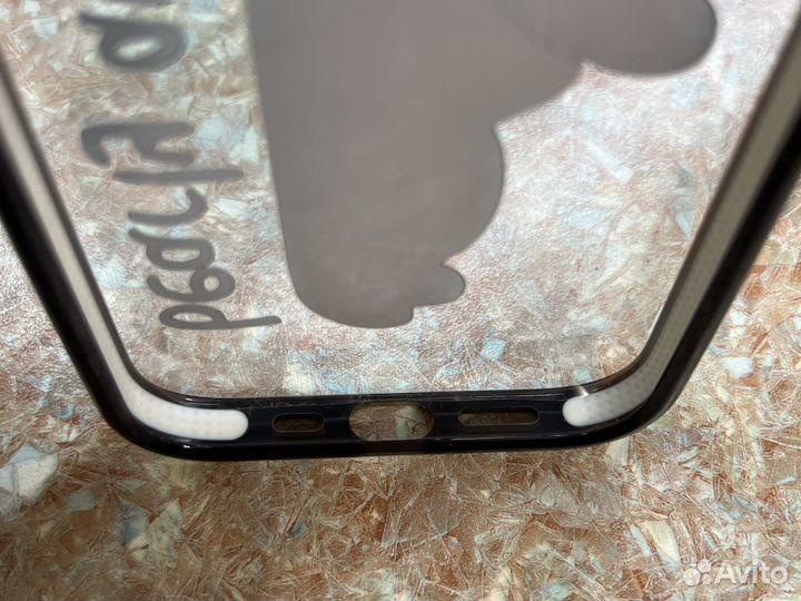 Чехол на iPhone 13 про