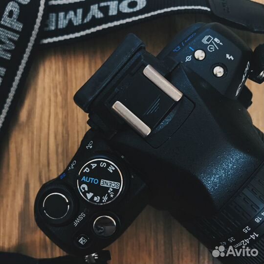 Фотоаппарат Olympus E-420