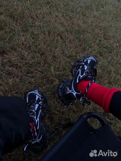 Кроссовки мужские 43 размер новые